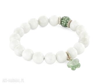 Ivory jade with lime crystals jadeit swarovski kwiatek cyrkonie