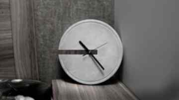 Nowoczesny zegar ścienny w stylu loftowym zegary ingray