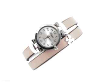 Zegarek-bransoletka z koniczynką, skórzany pasek zegarki megi