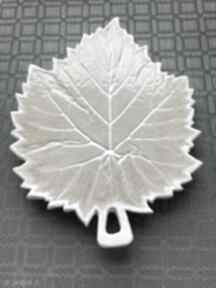 Duża ceramiczna podkładka pod gorące naczynia - ceramoniq ciekawy prezent liść, inspirowane