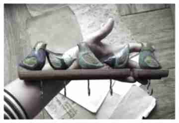 Zestaw wieszaków z niebiesko zielonymi ptaszkami wylęgarnia pomysłów ceramika, wieszak