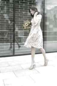 Sukienka z falbanami - suk197 różowy wzór lanti urban fashion z falbankami, summer dress