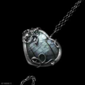 Duży labradoryt w kształcie serca oprawiony srebro wisiorki bellamente wisior, z kamieniem