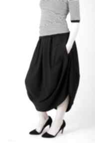 Spódnica oversize z kieszonkami non tess czarna, długa, szeroka, elegancka, prosta