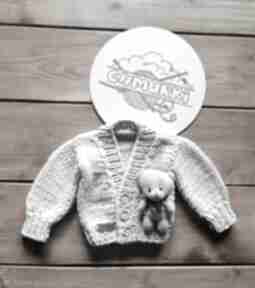 Sweterek z misiem chmurki dla chłopca, prezent, dzieci, ręcznie robiony na drutac, chlopiec