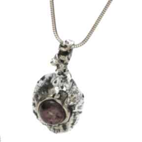 Naszyjnik srebrny wulkan z bursztynem naszyjniki anna kaminska, wisiorek biżuteria dla niej