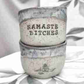 Namaste - joga czarka kamionka glina, kubek kolorowy ceramika