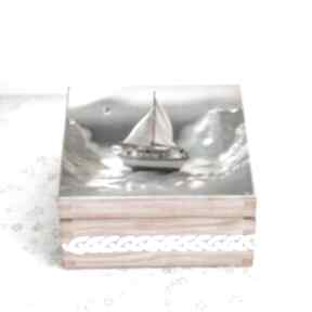 Pudełko drewniane - morska przygoda pudełka mały koziołek, łódka, morze, pokój chłopca