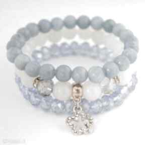 Set serenity jades, cream&zircon flower