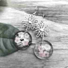 żywicy - przeźroczyste: różowe: suszone kwiaty, kolczyki na prezent
