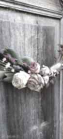 Wianek wiosenny na drzwi dekoracje wielkanocne cynamonn róże, z natury