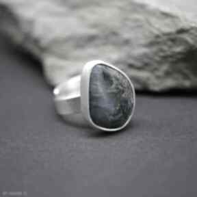 Pietersite pierścionek "niniel" branicka art srebrny, pietersit, kolorowy kamień, minerał