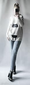 sweter z kapturem bluzy bellafeltro luźna, oversize, aplikacją, kieszeniami