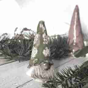 Pomysł na święta prezent: w zielonej czapce badura skrzat, figurka ceramiczna, ceramika
