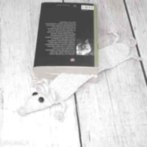 Biały szczurek książkowy zakładki kalisz made szczur, walentynki, prezent