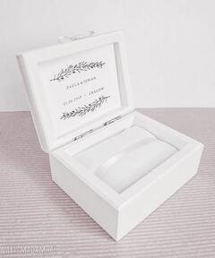 na - urokliwy róż picture media pudełko, ślub, białe obraczki