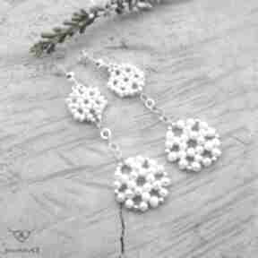 Perłowe koła w komplecie - kolczyki jewelsbykt srebrne, długie efektowne, biżuteria z perłami