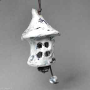 ceramiczny domek bajkowa pracownia dzwonek, prezent, dzwoneczek, niepowtarzalny, ceramika, okno