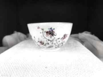Czarka - bajkowa z porcelany do herbaty lub sake dropiata ręcznie malowana ceramika strzelecka