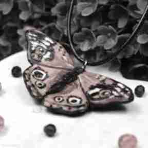 Naszyjnik motyl - w odcieniach czerwieni kameleon, kolorowy, naszynik z motylem, biżuteria
