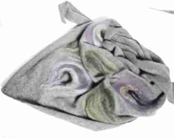 Szara ciemna chusta handmade wełniana, elementy filcowane to wełna merynosów, wymiary 97cm