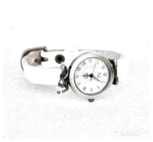 Zegarek skórzany ze swarovskim zegarki wrzosowisko, skóra, kryształ, prezent