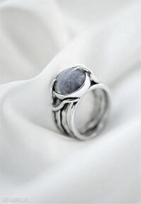 Srebrny pierścień z sodalitem dziki królik pierścionek, wiedźma, niebieskie oczko