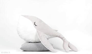 Poduszka przytulanka klasyczny wieloryb - różowy i biały aksamit maskotki hugg by evelina