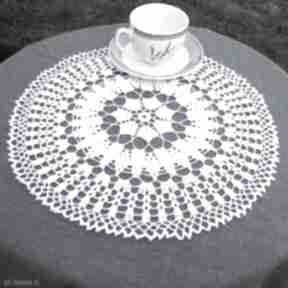 Gęsta geometryczna serwetka 36cm crochetart bawełniana, na szyełku, vintage, home
