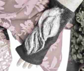 Mitenki w kolorze czarnym filcowane wełna merynosów - na podszewce, ciepłe i miłe rękawiczki