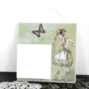 Deseczka na notatki - dziewczyna z motylem notesy mały koziołek, kartki do wyrywania, mdf