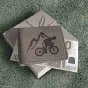 Prezent dla rowerzysty portfel skórzany z grawerem mtb handmade luniko leather goods
