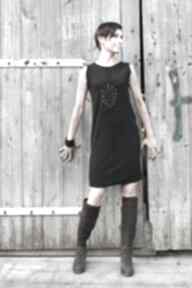 Black ququ sukienka prosta klasyczna aplikacja bawełniana midi