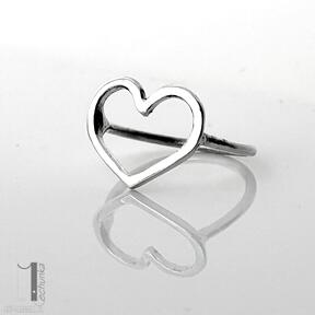 Lovestory srebrny pierścionek serce metaloplastyka srebro