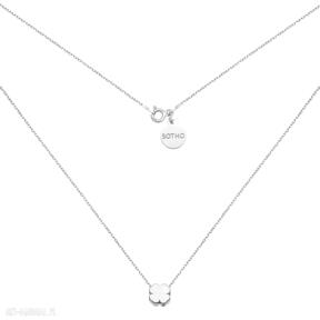 Srebrny z delikatna koniczynką naszyjniki sotho modny, kobiecy, minimalistyczny, zawieszka