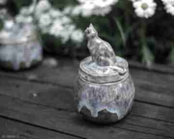 Urokliwa cukiernica z - opal dla 1 ceramika azul horse prezent - pojemnik ceramiczny, z kotem