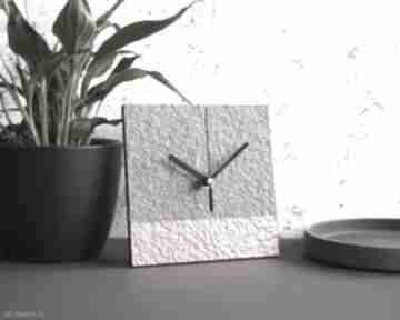 Minimalistyczny z materiałów odzysku zegary studio blureco zegar, nowoczesny stołowy, szary