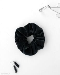Aksamitna frotka - ciemny granat ozdoby do butów symetria bags scrunchie - gumka