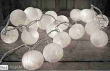 Qule cotton balls light kremowa poświata kul oświetlenie sali