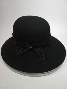 Czarny kapelusz kapelusze fascynatory, pogrzebowy