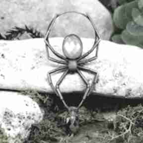 wisiorek kamień księżycowy #345 metal earth pająk, miedziany, z pająkiem, wisior vintage