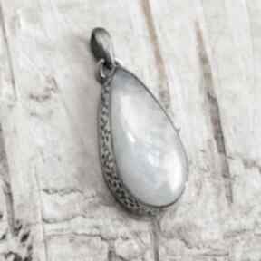 Kamień księżycowy i srebro - wisiorek 1839a wisiorki chile art, z kamieniem