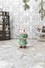 Lisiczka w sukience dekoracje qletta clay lis, figurka, zwierzę w ubraniu, bajkowy kreskówkowy