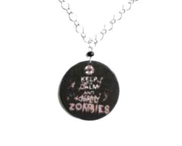 and poli glinka design naszyjnik, keep, calm, kill, zombies, decoupage