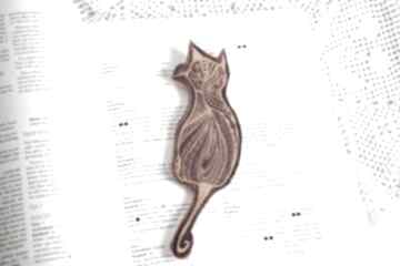 Zakładka kociak - bordowo żółty mały koziołek, kot, filcowa, haft, wyjątkowa, panna