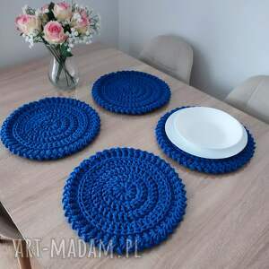 Komplet podkładek pod talerze szydełkowych 4szt 32cm