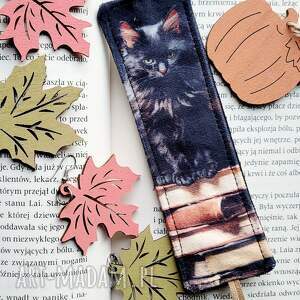 zakładka do książki czarny kot, jesień
