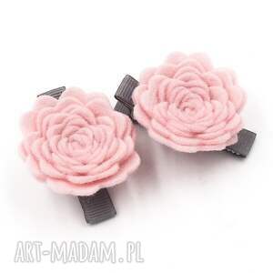 spinki do włosów różyczki pink roses z filcu dla dziewczynki