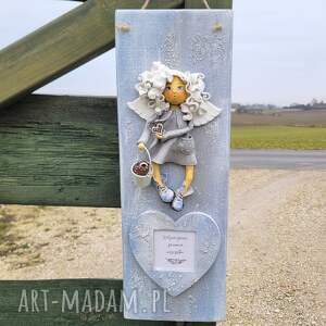 anioł na starej desce - słodka wdzięczność glinki, rustykalne dekoracje