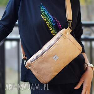 nerki złota saszetka midi w gwiazdki na prezent, torebka ukos, mini